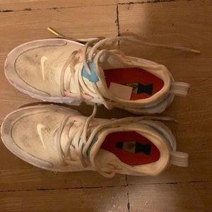 I am selling Nikes they have a size of 5.5 and there for a little kids